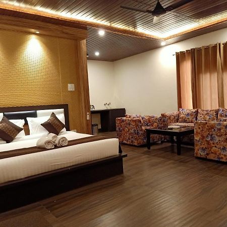 Skywood Resort Shoghi Shogi Buitenkant foto