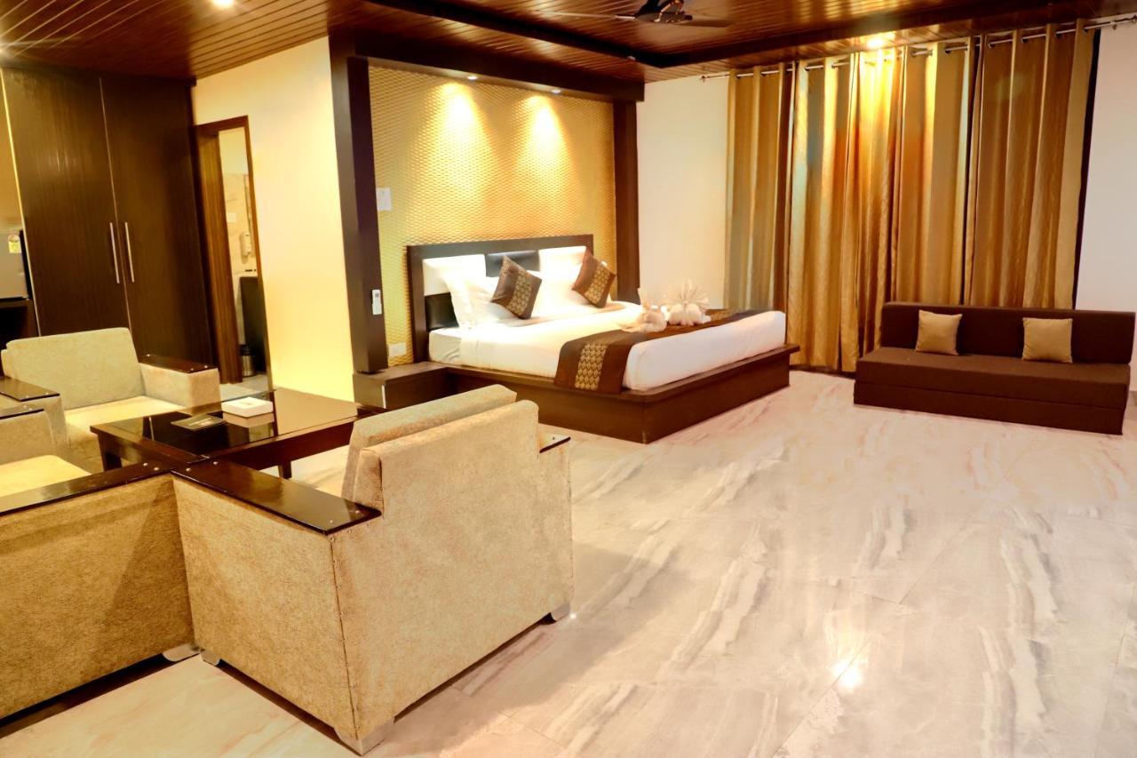 Skywood Resort Shoghi Shogi Buitenkant foto