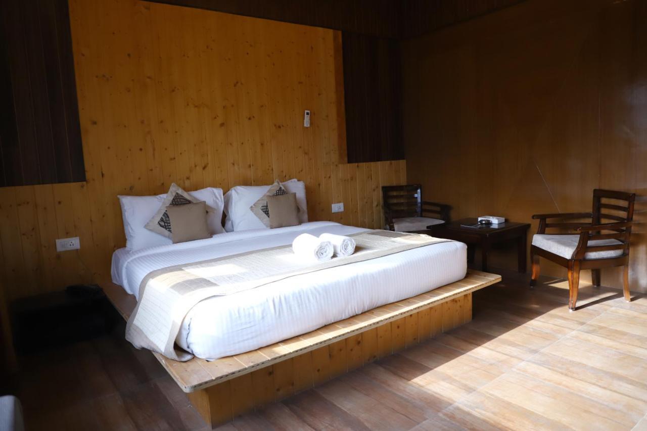 Skywood Resort Shoghi Shogi Buitenkant foto