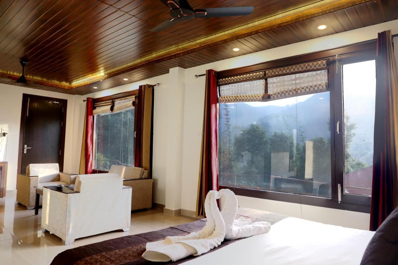 Skywood Resort Shoghi Shogi Buitenkant foto