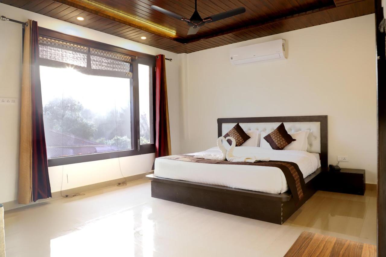 Skywood Resort Shoghi Shogi Buitenkant foto