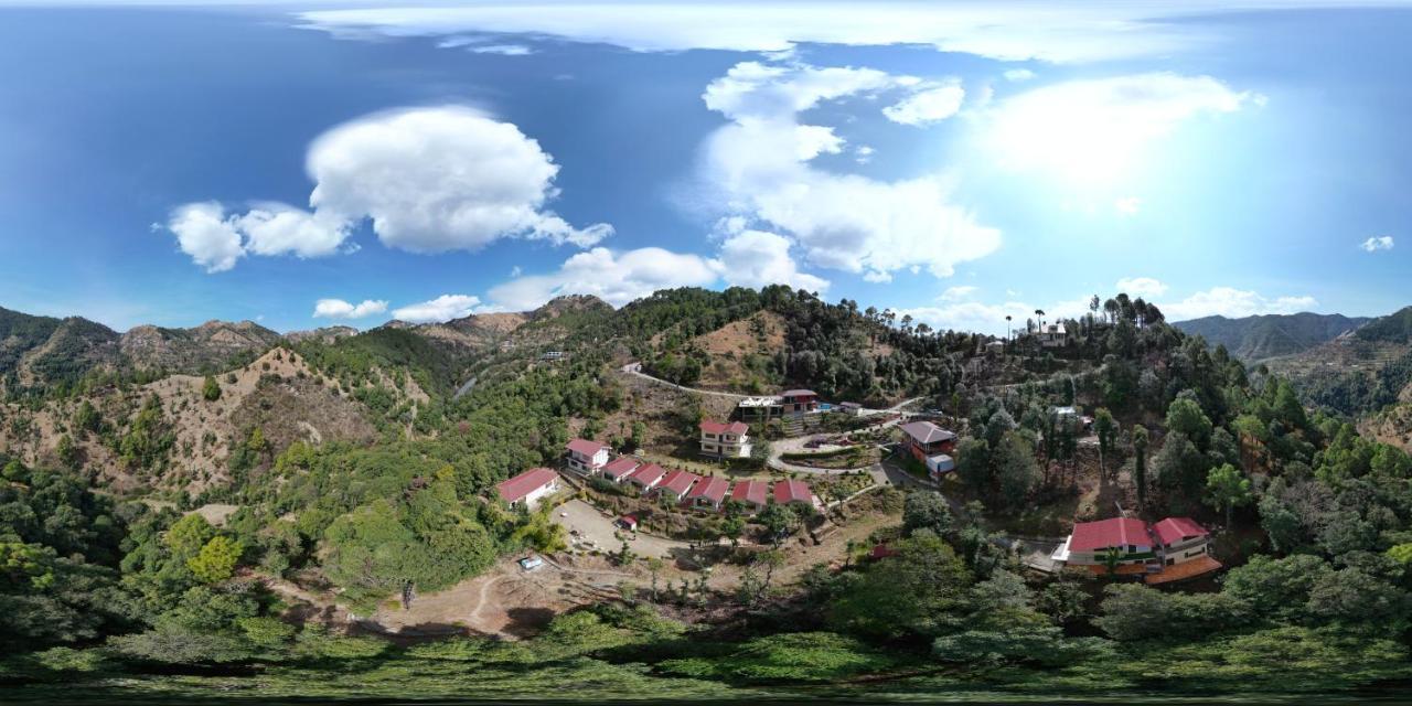 Skywood Resort Shoghi Shogi Buitenkant foto